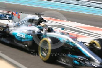 World © Octane Photographic Ltd. Formula 1 - Abu Dhabi Grand Prix - Friday Practice 1. Lewis Hamilton - Mercedes AMG Petronas F1 W08 EQ Energy+. Yas Marina Circuit, Abu Dhabi. Friday 24th November 2017. Digital Ref: