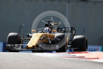 World © Octane Photographic Ltd. Formula 1 - Abu Dhabi Grand Prix - Friday Practice 1. Nico Hulkenberg - Renault Sport F1 Team R.S.17. Yas Marina Circuit, Abu Dhabi. Friday 24th November 2017. Digital Ref: