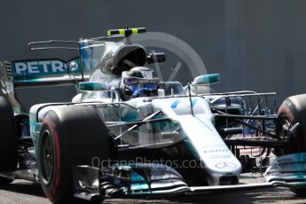 World © Octane Photographic Ltd. Formula 1 - Abu Dhabi Grand Prix - Friday Practice 1. Valtteri Bottas - Mercedes AMG Petronas F1 W08 EQ Energy+. Yas Marina Circuit, Abu Dhabi. Friday 24th November 2017. Digital Ref: