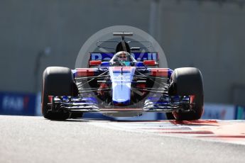 World © Octane Photographic Ltd. Formula 1 - Abu Dhabi Grand Prix - Friday Practice 1. Brendon Hartley - Scuderia Toro Rosso STR12. Yas Marina Circuit, Abu Dhabi. Friday 24th November 2017. Digital Ref: