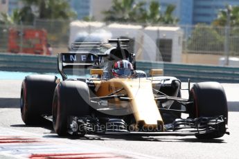 World © Octane Photographic Ltd. Formula 1 - Abu Dhabi Grand Prix - Friday Practice 1. Nico Hulkenberg - Renault Sport F1 Team R.S.17. Yas Marina Circuit, Abu Dhabi. Friday 24th November 2017. Digital Ref: