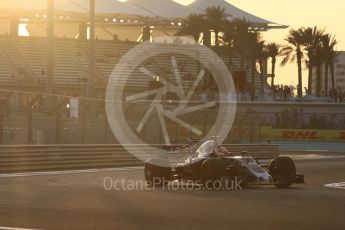 World © Octane Photographic Ltd. Formula 1 - Abu Dhabi Grand Prix - Friday - Practice 2. Kevin Magnussen - Haas F1 Team VF-17. Yas Marina Circuit, Abu Dhabi. Friday 24th November 2017. Digital Ref: 2003CB1L6079