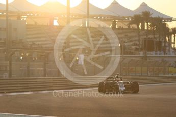 World © Octane Photographic Ltd. Formula 1 - Abu Dhabi Grand Prix - Friday - Practice 2. Romain Grosjean - Haas F1 Team VF-17. Yas Marina Circuit, Abu Dhabi. Friday 24th November 2017. Digital Ref: 2003CB1L6091