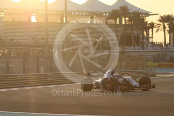 World © Octane Photographic Ltd. Formula 1 - Abu Dhabi Grand Prix - Friday - Practice 2. Marcus Ericsson – Sauber F1 Team C36. Yas Marina Circuit, Abu Dhabi. Friday 24th November 2017. Digital Ref: 2003CB1L6111