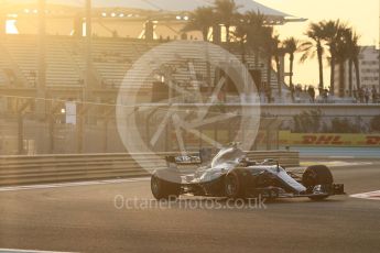World © Octane Photographic Ltd. Formula 1 - Abu Dhabi Grand Prix - Friday - Practice 2. Valtteri Bottas - Mercedes AMG Petronas F1 W08 EQ Energy+. Yas Marina Circuit, Abu Dhabi. Friday 24th November 2017. Digital Ref: 2003CB1L6121