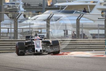 World © Octane Photographic Ltd. Formula 1 - Abu Dhabi Grand Prix - Friday - Practice 2. Romain Grosjean - Haas F1 Team VF-17. Yas Marina Circuit, Abu Dhabi. Friday 24th November 2017. Digital Ref: 2003CB1L6464