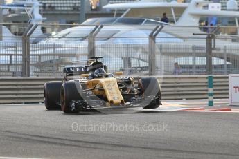 World © Octane Photographic Ltd. Formula 1 - Abu Dhabi Grand Prix - Friday - Practice 2. Nico Hulkenberg - Renault Sport F1 Team R.S.17. Yas Marina Circuit, Abu Dhabi. Friday 24th November 2017. Digital Ref: 2003CB1L6480