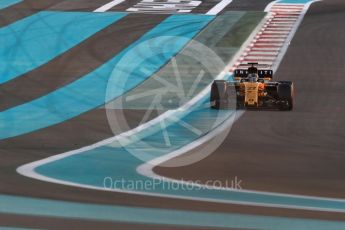 World © Octane Photographic Ltd. Formula 1 - Abu Dhabi Grand Prix - Friday - Practice 2. Nico Hulkenberg - Renault Sport F1 Team R.S.17. Yas Marina Circuit, Abu Dhabi. Friday 24th November 2017. Digital Ref: 2003LB1D3188