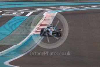 World © Octane Photographic Ltd. Formula 1 - Abu Dhabi Grand Prix - Friday - Practice 2. Lewis Hamilton - Mercedes AMG Petronas F1 W08 EQ Energy+. Yas Marina Circuit, Abu Dhabi. Friday 24th November 2017. Digital Ref: 2003LB1D3268