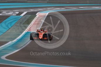 World © Octane Photographic Ltd. Formula 1 - Abu Dhabi Grand Prix - Friday - Practice 2. Stoffel Vandoorne - McLaren Honda MCL32. Yas Marina Circuit, Abu Dhabi. Friday 24th November 2017. Digital Ref: 2003LB1D3324