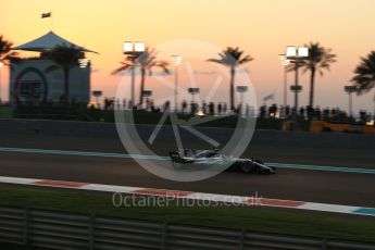 World © Octane Photographic Ltd. Formula 1 - Abu Dhabi Grand Prix - Friday - Practice 2. Valtteri Bottas - Mercedes AMG Petronas F1 W08 EQ Energy+. Yas Marina Circuit, Abu Dhabi. Friday 24th November 2017. Digital Ref: 2003LB2D8808
