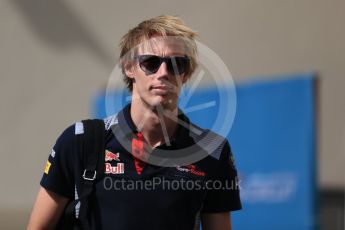 World © Octane Photographic Ltd. Formula 1 - Abu Dhabi Grand Prix - Friday Practice 1. Brendon Hartley - Scuderia Toro Rosso STR12. Yas Marina Circuit, Abu Dhabi. Friday 24th November 2017. Digital Ref:1998LB2D7769