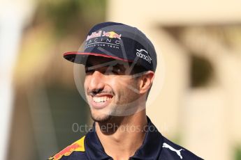 World © Octane Photographic Ltd. Formula 1 - Abu Dhabi Grand Prix - Thursday Setup. Daniel Ricciardo - Red Bull Racing RB13. Yas Marina Circuit, Abu Dhabi. Thursday 23rd November 2017. Digital Ref: 1996CB1L5202