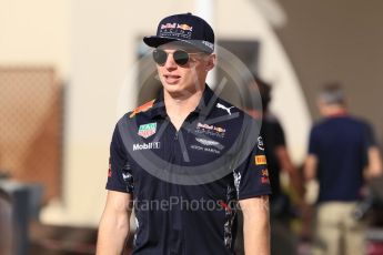 World © Octane Photographic Ltd. Formula 1 - Abu Dhabi Grand Prix - Thursday Setup. Max Verstappen - Red Bull Racing RB13. Yas Marina Circuit, Abu Dhabi. Thursday 23rd November 2017. Digital Ref: 1996CB1L5220