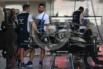 World © Octane Photographic Ltd. Formula 1 - Abu Dhabi Grand Prix - Thursday Setup. Williams Martini Racing FW40. Yas Marina Circuit, Abu Dhabi. Thursday 23rd November 2017. Digital Ref:1996CB5D8985
