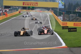 World © Octane Photographic Ltd. Formula 1 - Belgian Grand Prix - Race. Nico Hulkenberg - Renault Sport F1 Team R.S.17 and Fernando Alonso - McLaren Honda MCL32. Circuit de Francorchamps, Belgium. Sunday 27th August 2017. Digital Ref: 1933LB1D8630