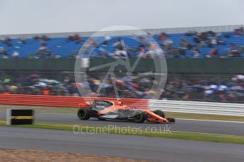 World © Octane Photographic Ltd. Formula 1 - British Grand Prix - Saturday - Qualifying. Stoffel Vandoorne - McLaren Honda MCL32. Silverstone, UK. Saturday 15th July 2017. Digital Ref: 1886LB2D8906