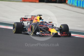 World © Octane Photographic Ltd. Formula 1 - Hungarian Grand Prix Practice 1. Daniel Ricciardo - Red Bull Racing RB13. Hungaroring, Budapest, Hungary. Friday 28th July 2017. Digital Ref:1899CB1L8984