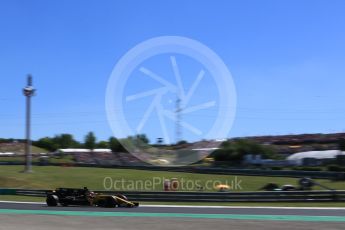 World © Octane Photographic Ltd. Formula 1 - Budapest Grand Prix - Saturday - Qualifying. Nico Hulkenberg - Renault Sport F1 Team R.S.17. Hungaroring, Budapest, Hungary. Saturday 29th July 2017. Digital Ref: 1908LB5D2799