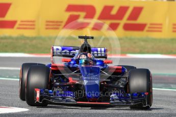 World © Octane Photographic Ltd. Formula 1 - Spanish Grand Prix - Practice 1. Daniil Kvyat - Scuderia Toro Rosso STR12. Circuit de Barcelona - Catalunya. Friday 12th May 2017. Digital Ref: 1810LB1D9045