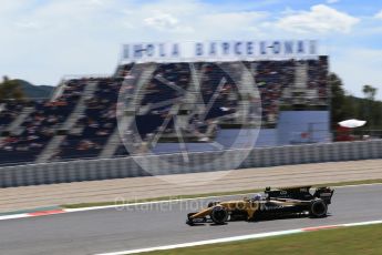 World © Octane Photographic Ltd. Formula 1 - Spanish Grand Prix Practice 2. Jolyon Palmer - Renault Sport F1 Team R.S.17. Circuit de Barcelona - Catalunya, Spain. Friday 12th May 2017. Digital Ref: 1812LB2D7828