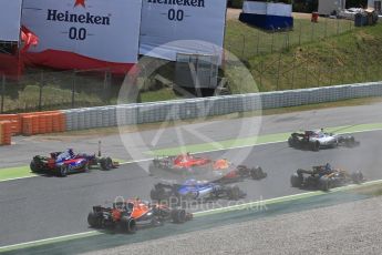 World © Octane Photographic Ltd. Formula 1 - Spanish Grand Prix Race. First lap drama as the pack splits around the slow moving Raikkonen and Verstappen. Circuit de Barcelona - Catalunya, Spain. Sunday 14th May 2017. Digital Ref:1825LB1D3886