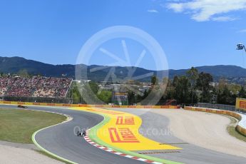 World © Octane Photographic Ltd. Formula 1 - Spanish Grand Prix Race. Valtteri Bottas - Mercedes AMG Petronas F1 W08 EQ Energy+ and Daniel Ricciardo - Red Bull Racing RB13. Circuit de Barcelona - Catalunya, Spain. Sunday 14th May 2017. Digital Ref:1825LB2D9058