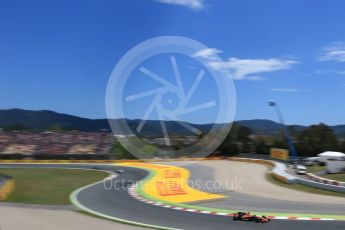World © Octane Photographic Ltd. Formula 1 - Spanish Grand Prix Race. Stoffel Vandoorne - McLaren Honda MCL32. Circuit de Barcelona - Catalunya, Spain. Sunday 14th May 2017. Digital Ref:1825LB2D9092