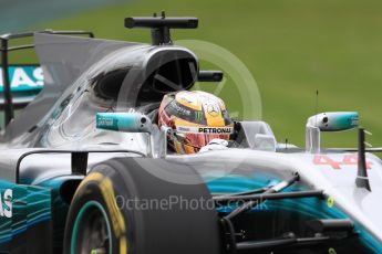 World © Octane Photographic Ltd. Formula 1 - Australian Grand Prix - Practice 2. Lewis Hamilton - Mercedes AMG Petronas F1 W08 EQ Energy+. Albert Park Circuit. Friday 24th March 2017. Digital Ref: 1794LB1D2449