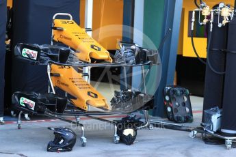 World © Octane Photographic Ltd. Formula 1 - Australian Grand Prix - Pit Lane. Renault Sport F1 Team R.S.17. Albert Park Circuit. Friday 24th March 2017. Digital Ref: 1792LB1D0407
