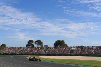 World © Octane Photographic Ltd. Formula 1 - Australian Grand Prix - Race. Romain Grosjean - Haas F1 Team VF-17. Albert Park Circuit. Sunday 26th March 2017. Digital Ref: 1802LB1D6441
