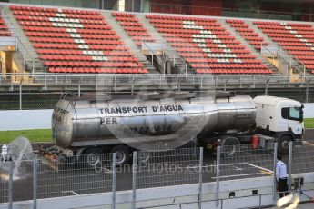 World © Octane Photographic Ltd. Formula 1 - Winter Test 1. Setting up for the wet track testing - The bowsers giving the track a soak. Circuit de Barcelona-Catalunya. Thursday 2nd March 2017. Digital Ref : 1783CB1D8718