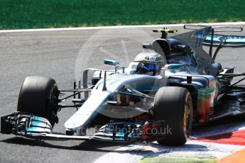 World © Octane Photographic Ltd. Formula 1 - Italian Grand Prix - Practice 2. Valtteri Bottas - Mercedes AMG Petronas F1 W08 EQ Energy+. Monza, Italy. Friday 1st September 2017. Digital Ref: 1939LB1D2462