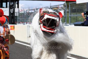 World © Octane Photographic Ltd. Formula 1 - Japanese Grand Prix - Sunday - Drivers’ Parade. Traditional celebrations. Suzuka Circuit, Suzuka, Japan. Sunday 8th October 2017. Digital Ref:1979LB1D9935