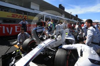 World © Octane Photographic Ltd. Formula 1 - Japanese Grand Prix - Sunday - Grid. Felipe Massa - Williams Martini Racing FW40. Suzuka Circuit, Suzuka, Japan. Sunday 8th October 2017. Digital Ref: 1979LB2D5397