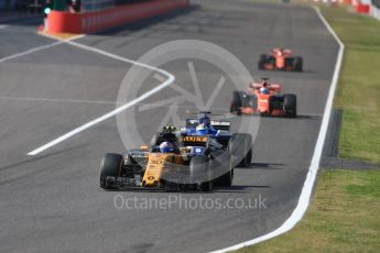 World © Octane Photographic Ltd. Formula 1 - Japanese Grand Prix - Sunday - Race. Jolyon Palmer - Renault Sport F1 Team R.S.17 and Marcus Ericsson – Sauber F1 Team C36. Suzuka Circuit, Suzuka, Japan. Sunday 8th October 2017. Digital Ref:1980LB1D0621