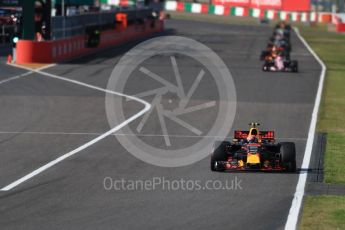 World © Octane Photographic Ltd. Formula 1 - Japanese Grand Prix - Sunday - Race. Max Verstappen - Red Bull Racing RB13 and Esteban Ocon - Sahara Force India VJM10. Suzuka Circuit, Suzuka, Japan. Sunday 8th October 2017. Digital Ref:1980LB1D0668