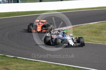 World © Octane Photographic Ltd. Formula 1 - Japanese Grand Prix - Sunday - Race. Lance Stroll - Williams Martini Racing FW40 and Stoffel Vandoorne - McLaren Honda MCL32. Suzuka Circuit, Suzuka, Japan. Sunday 8th October 2017. Digital Ref:1980LB1D0862