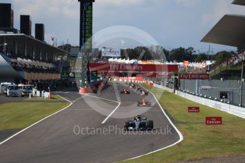 World © Octane Photographic Ltd. Formula 1 - Japanese Grand Prix - Sunday - Race. Lewis Hamilton - Mercedes AMG Petronas F1 W08 EQ Energy+ and Max Verstappen - Red Bull Racing RB13. Suzuka Circuit, Suzuka, Japan. Sunday 8th October 2017. Digital Ref:1980LB2D5440