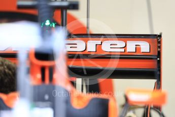 World © Octane Photographic Ltd. Formula 1 - Singapore Grand Prix - Pit Lane. McLaren Honda MCL32. Marina Bay Street Circuit, Singapore. Thursday 14th September 2017. Digital Ref: 1955LB1D7113