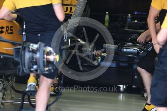 World © Octane Photographic Ltd. Formula 1 - Singapore Grand Prix - Pit Lane. Renault Sport F1 Team R.S.17. Marina Bay Street Circuit, Singapore. Thursday 14th September 2017. Digital Ref: 1955LB2D0435