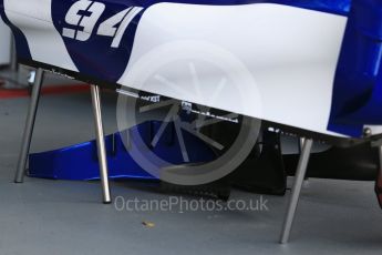 World © Octane Photographic Ltd. Formula 1 - Singapore Grand Prix - Pit Lane. Sauber F1 Team C36. Marina Bay Street Circuit, Singapore. Thursday 14th September 2017. Digital Ref: 1955LB2D0459