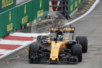 World © Octane Photographic Ltd. Formula 1 - Singapore Grand Prix - Practice 1. Nico Hulkenberg - Renault Sport F1 Team R.S.17. Marina Bay Street Circuit, Singapore. Friday 15th September 2017. Digital Ref: 1958LB1D8213