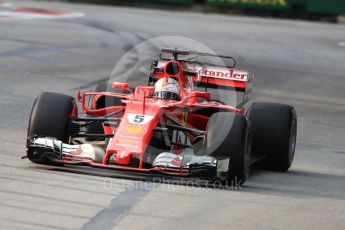 World © Octane Photographic Ltd. Formula 1 - Singapore Grand Prix - Practice 1. Sebastian Vettel - Scuderia Ferrari SF70H. Marina Bay Street Circuit, Singapore. Friday 15th September 2017. Digital Ref:1958LB1D9215