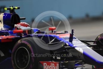 World © Octane Photographic Ltd. Formula 1 - Singapore Grand Prix - Practice 1. Sean Gelael - Scuderia Toro Rosso STR12. Marina Bay Street Circuit, Singapore. Friday 15th September 2017. Digital Ref:1958LB1D9363