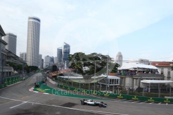 World © Octane Photographic Ltd. Formula 1 - Singapore Grand Prix - Practice 1. Lewis Hamilton - Mercedes AMG Petronas F1 W08 EQ Energy+. Marina Bay Street Circuit, Singapore. Friday 15th September 2017. Digital Ref:1958LB2D0790