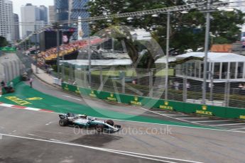 World © Octane Photographic Ltd. Formula 1 - Singapore Grand Prix - Practice 1. Valtteri Bottas - Mercedes AMG Petronas F1 W08 EQ Energy+. Marina Bay Street Circuit, Singapore. Friday 15th September 2017. Digital Ref:1958LB2D0808