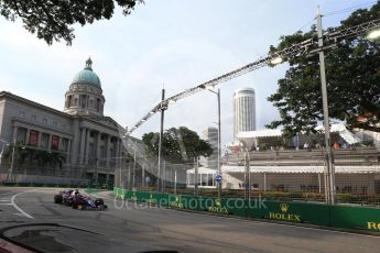 World © Octane Photographic Ltd. Formula 1 - Singapore Grand Prix - Practice 1. Daniil Kvyat - Scuderia Toro Rosso STR12. Marina Bay Street Circuit, Singapore. Friday 15th September 2017. Digital Ref: 1958LB2D1032