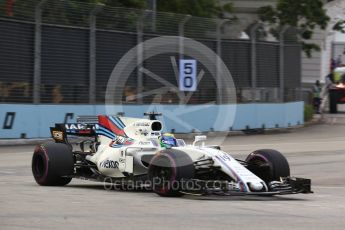World © Octane Photographic Ltd. Formula 1 - Singapore Grand Prix - Practice 1. Felipe Massa - Williams Martini Racing FW40. Marina Bay Street Circuit, Singapore. Friday 15th September 2017. Digital Ref: 1958LB2D1265