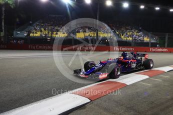 World © Octane Photographic Ltd. Formula 1 - Singapore Grand Prix - Practice 2. Daniil Kvyat - Scuderia Toro Rosso STR12. Marina Bay Street Circuit, Singapore. Friday 15th September 2017. Digital Ref:1959LB1D0197